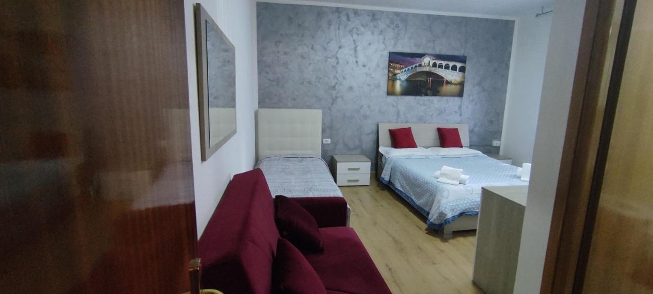 Bed and breakfast Chowdhury House